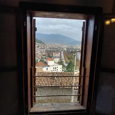 Old Town Hava Baci
