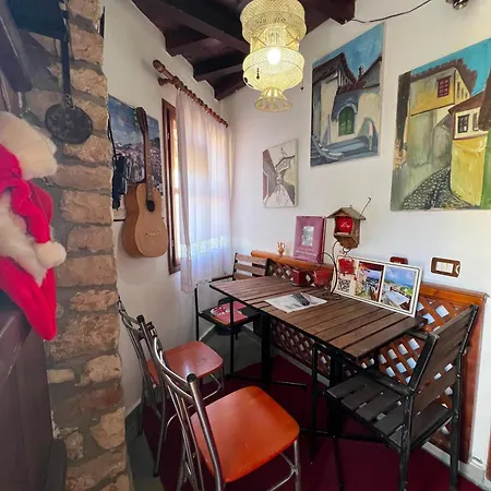 Old Town Hava Baci בית הארחה בראט