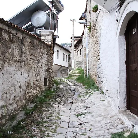 Gasthuis Old Town Hava Baci 3*