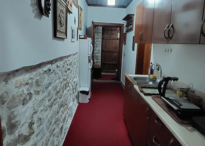 Old Town Hava Baci Gasthof Berat